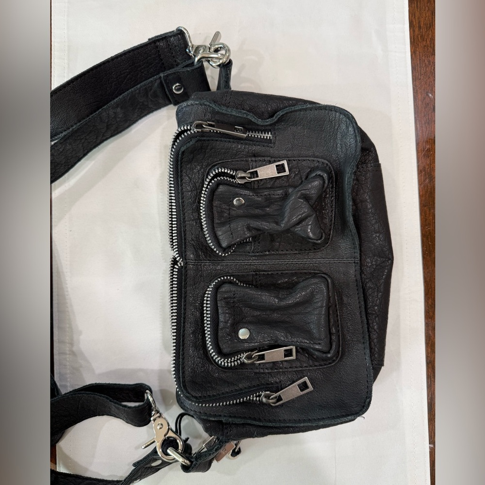 Black Leather Multi-Pocket Crossbody Bag - Picture 4 of 9